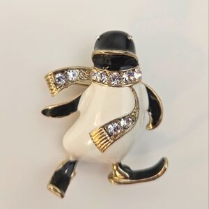 Jones New York vintage enamel Penguin brooch crystal scarf